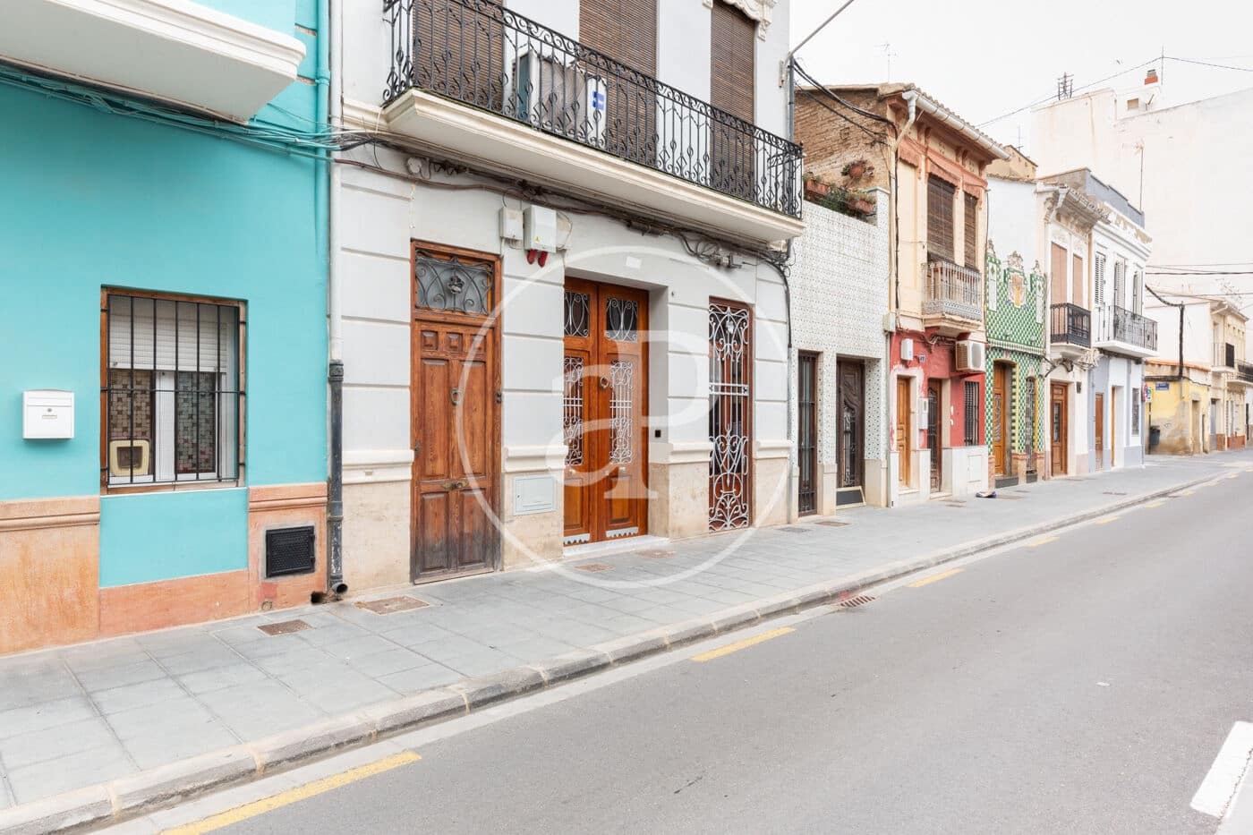 2 bedroom Villa for sale in Valencia city - € 630,000 (Ref: 8880129)