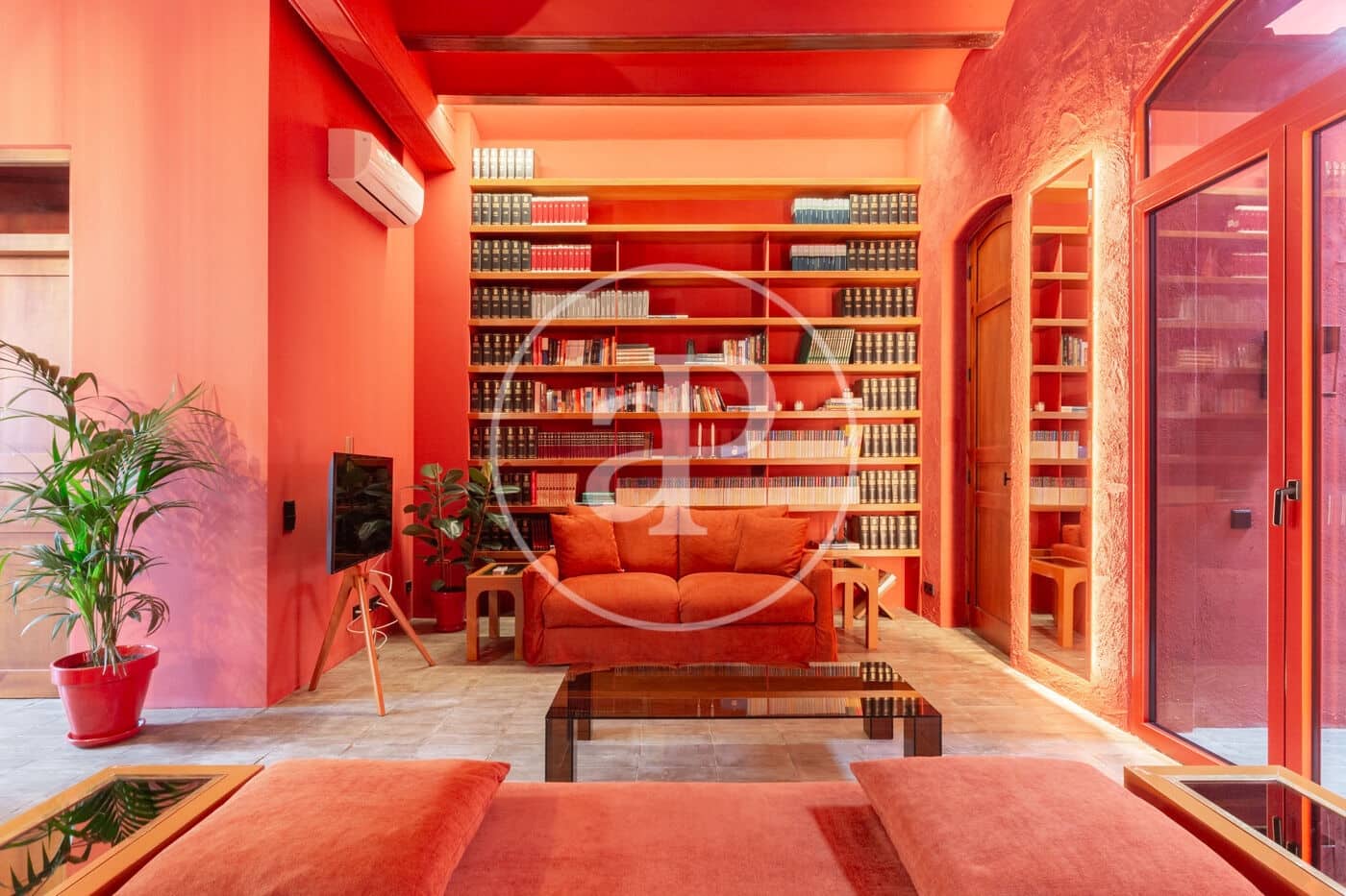 2 bedroom Villa for sale in Valencia city - € 630,000 (Ref: 8880129)