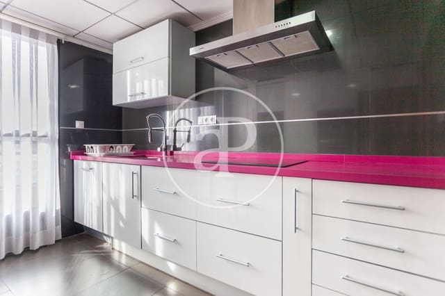 Appartement de 3 chambres à louer à Paiporta - 1 000 € (Ref: 8886255)