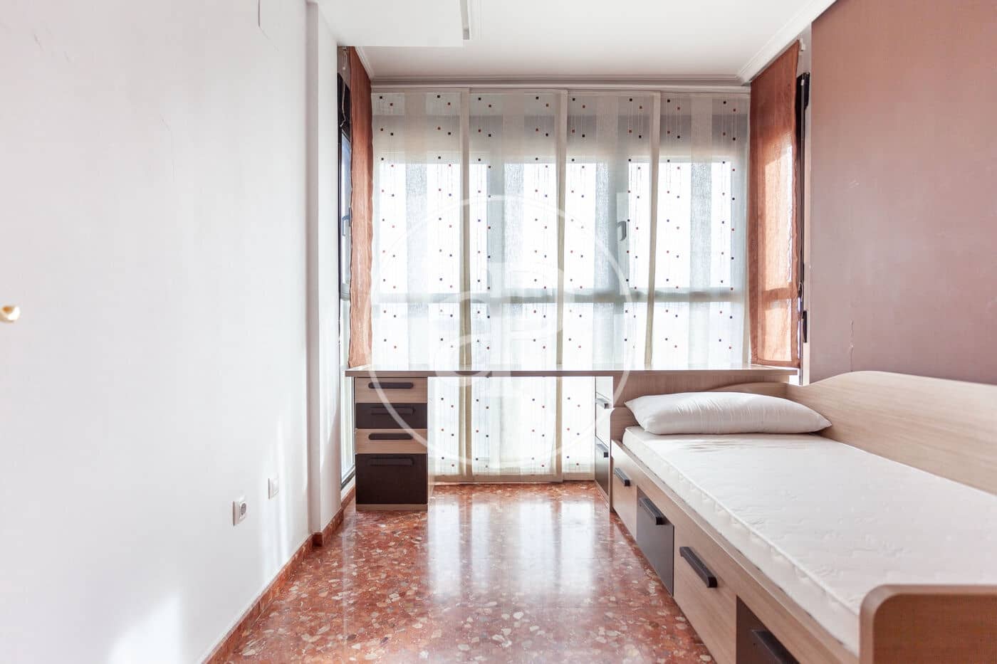 3 soveværelse Lejlighed til leje i Paiporta - € 1.000 (Ref: 8886255)