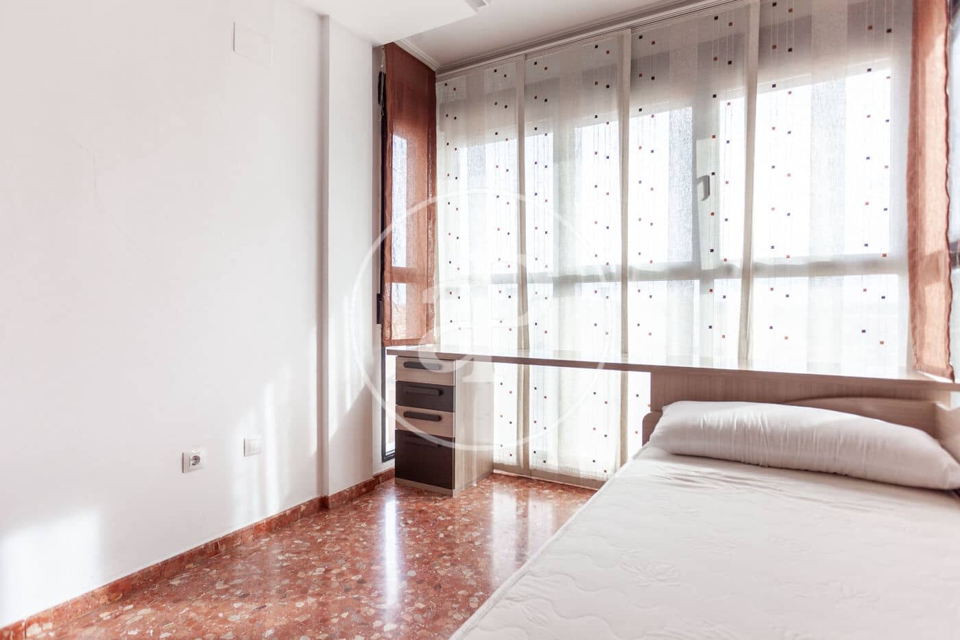 3 soveværelse Lejlighed til leje i Paiporta - € 1.000 (Ref: 8886255)