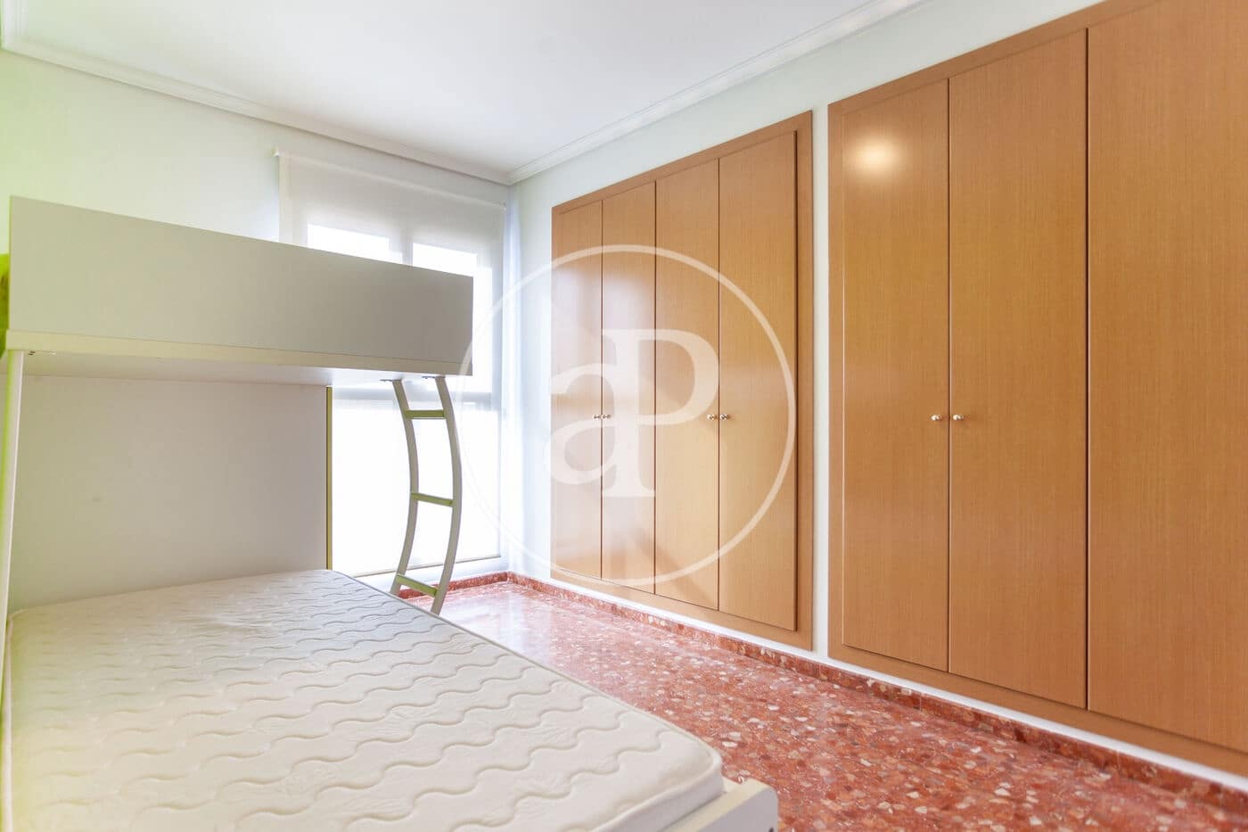 3 soveværelse Lejlighed til leje i Paiporta - € 1.000 (Ref: 8886255)