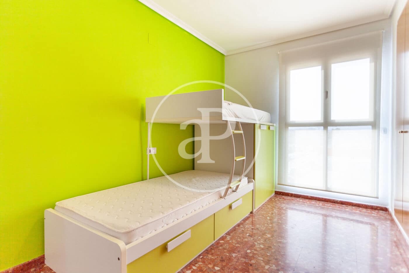 3 soveværelse Lejlighed til leje i Paiporta - € 1.000 (Ref: 8886255)