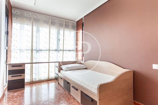 Appartement de 3 chambres à louer à Paiporta - 1 000 € (Ref: 8886255)