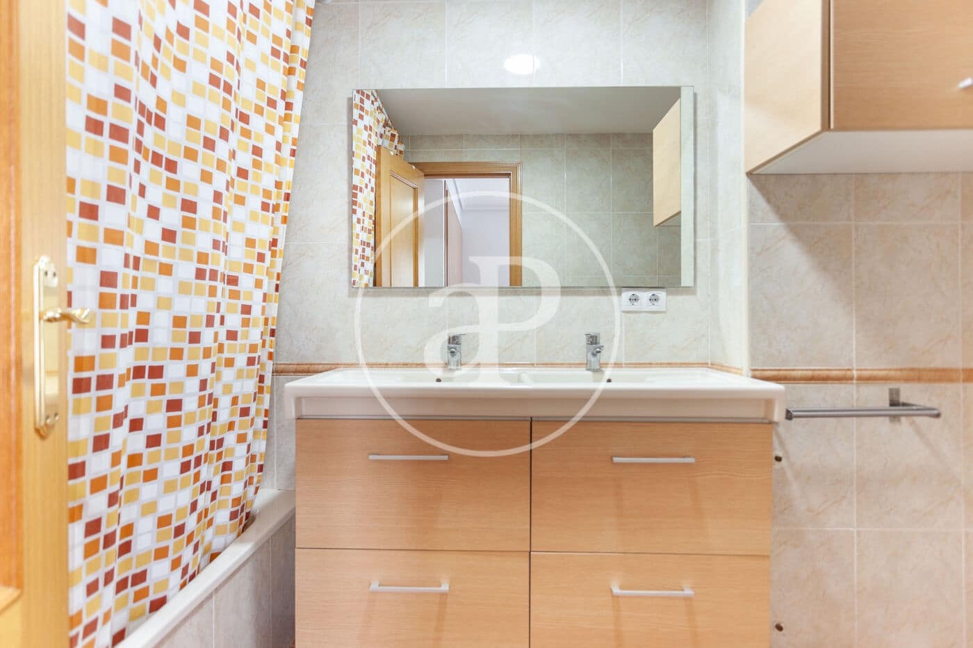 3 soveværelse Lejlighed til leje i Paiporta - € 1.000 (Ref: 8886255)