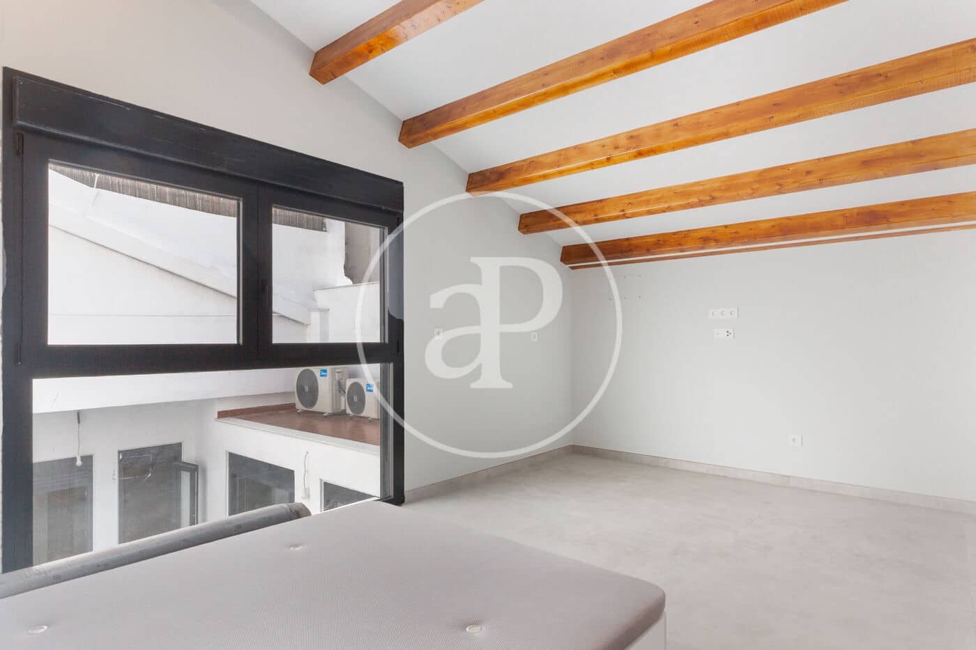 Apartamento de 3 habitaciones en València ciudad en venta con piscina - 750.000 € (Ref: 8893360)