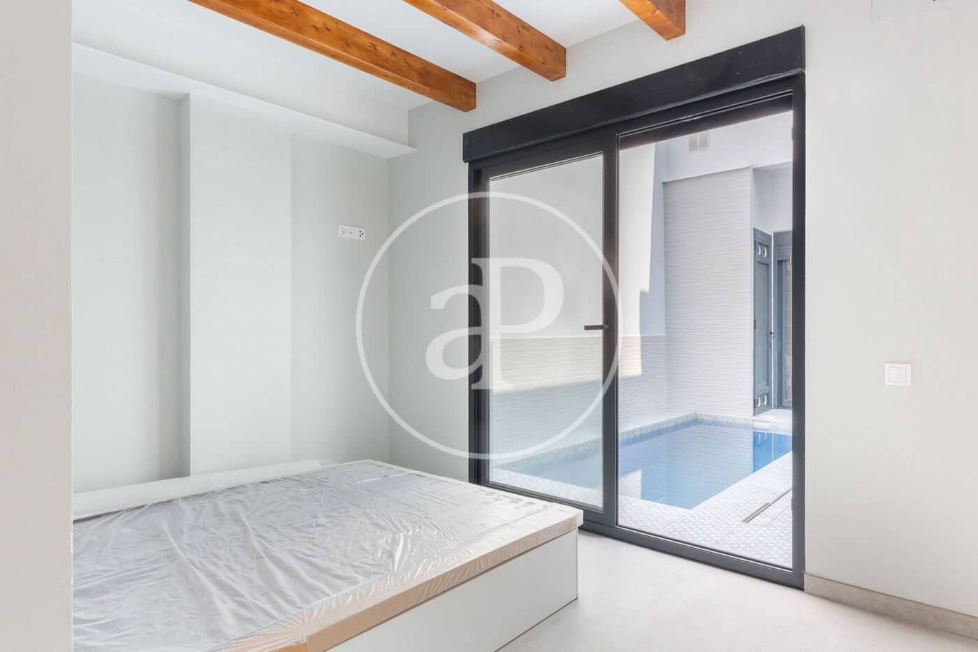 Apartamento de 3 habitaciones en València ciudad en venta con piscina - 750.000 € (Ref: 8893360)