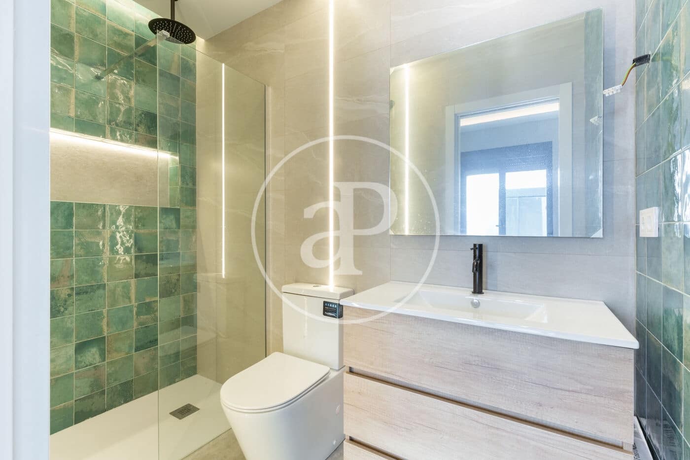 Apartamento de 3 habitaciones en València ciudad en venta con piscina - 750.000 € (Ref: 8893360)