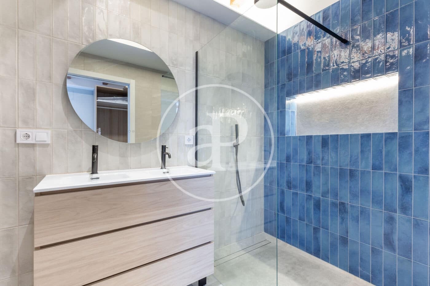 Apartamento de 3 habitaciones en València ciudad en venta con piscina - 750.000 € (Ref: 8893360)