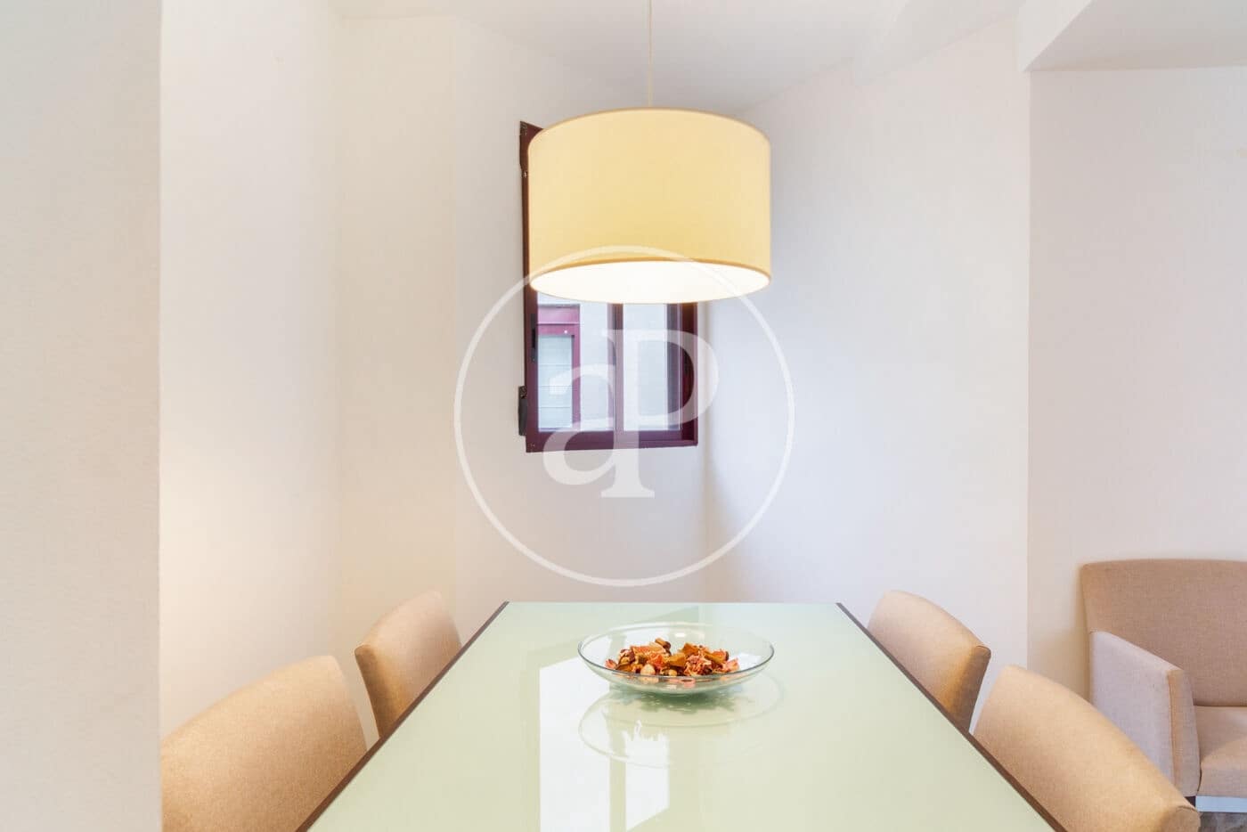 Ático de 3 habitaciones en València ciudad en alquiler - 1.750 € (Ref: 8893367)