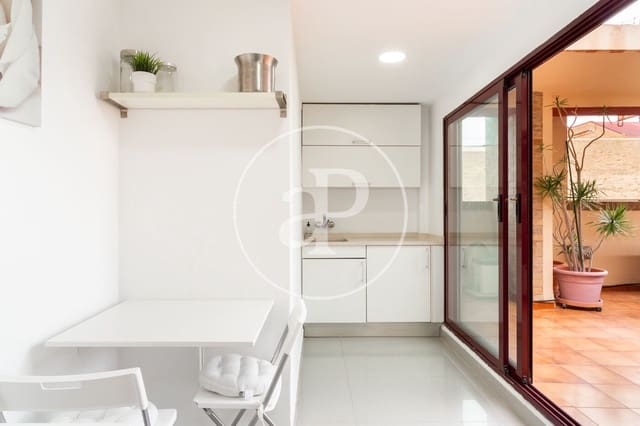 Ático de 3 habitaciones en Arrancapins, València ciudad en alquiler - 1.750 € (Ref: 8893367)