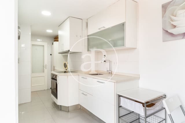 Ático de 3 habitaciones en Arrancapins, València ciudad en alquiler - 1.750 € (Ref: 8893367)
