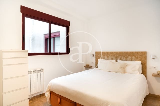 Ático de 3 habitaciones en Arrancapins, València ciudad en alquiler - 1.750 € (Ref: 8893367)