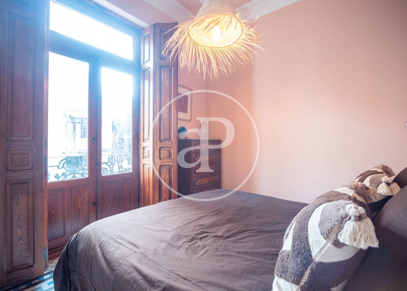 2 soverom Leilighet til leie i Valencia by - € 1 450 (Ref: 8894907)