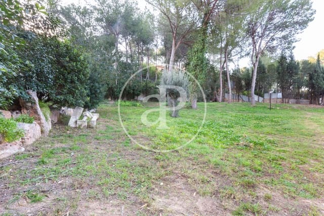 Undeveloped Land for sale in Chiva - € 200,000 (Ref: 8900429)