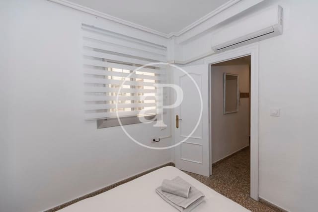 3 bedroom Apartment for rent in Aldaia - € 1,600 (Ref: 8900430)