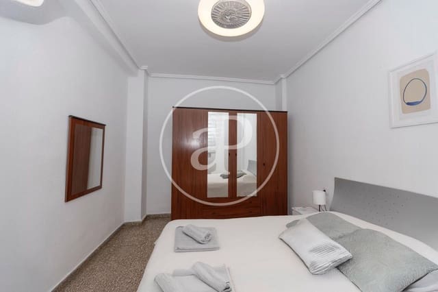3 bedroom Apartment for rent in Aldaia - € 1,600 (Ref: 8900430)