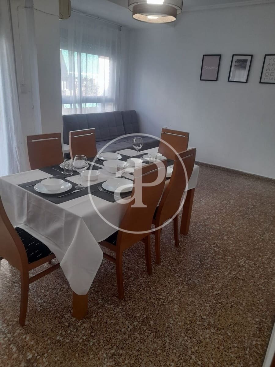 3 soveværelse Lejlighed til leje i Aldaia - € 1.600 (Ref: 8900430)