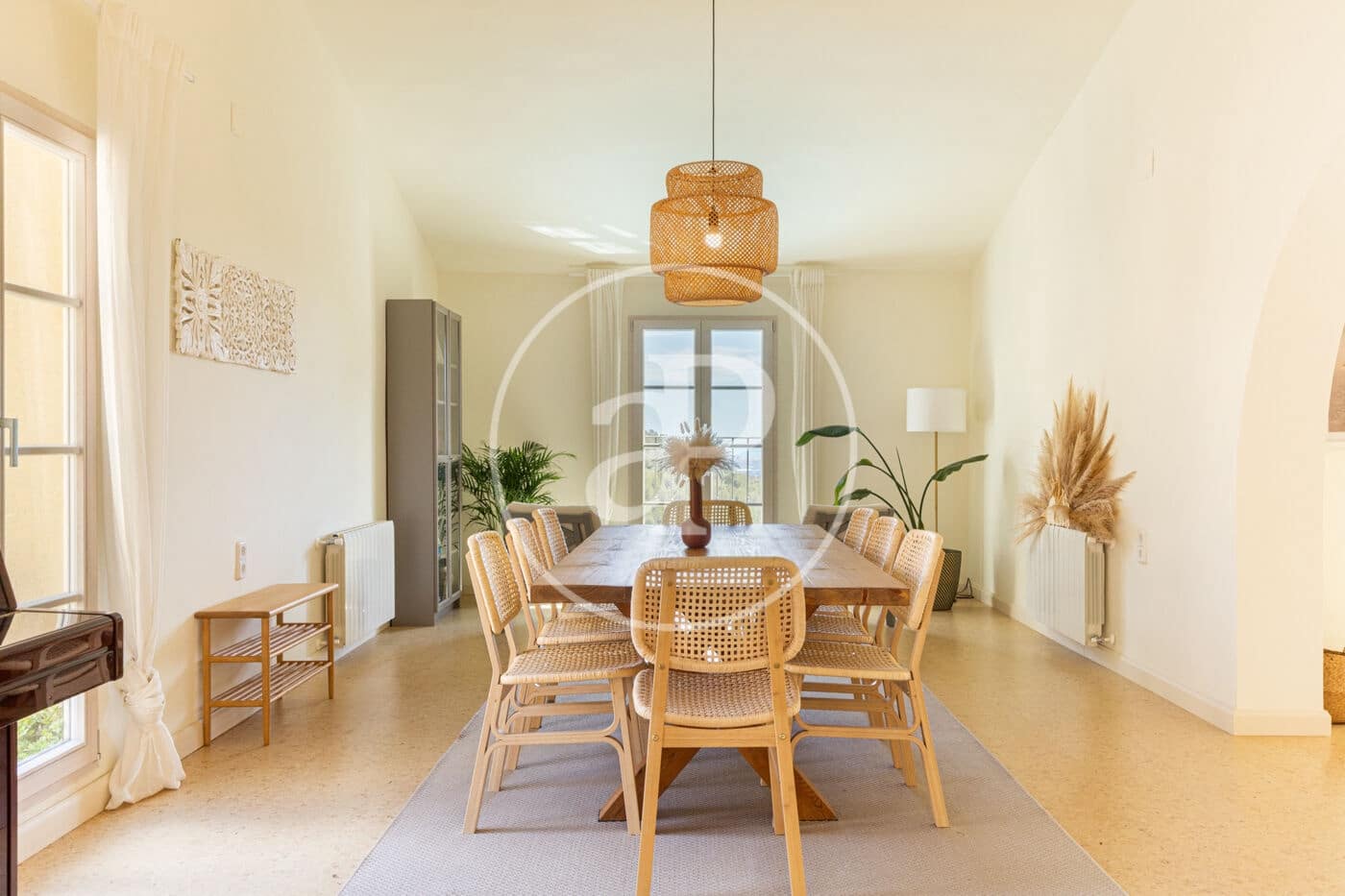 16 soveværelse Finca/Landehus til salg i Naquera med swimmingpool - € 3.650.000 (Ref: 8902361)