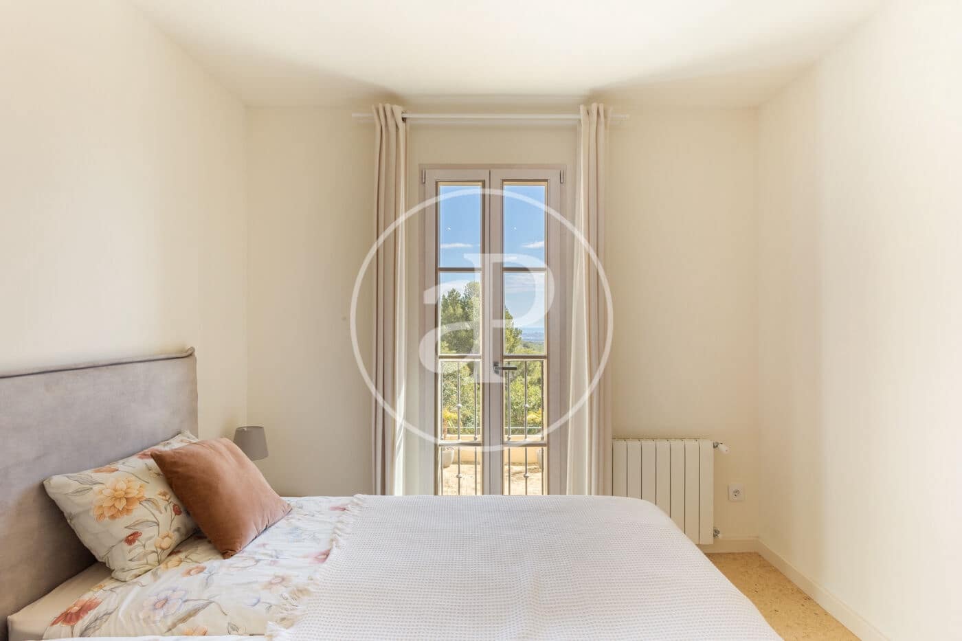 16 soveværelse Finca/Landehus til salg i Naquera med swimmingpool - € 3.650.000 (Ref: 8902361)