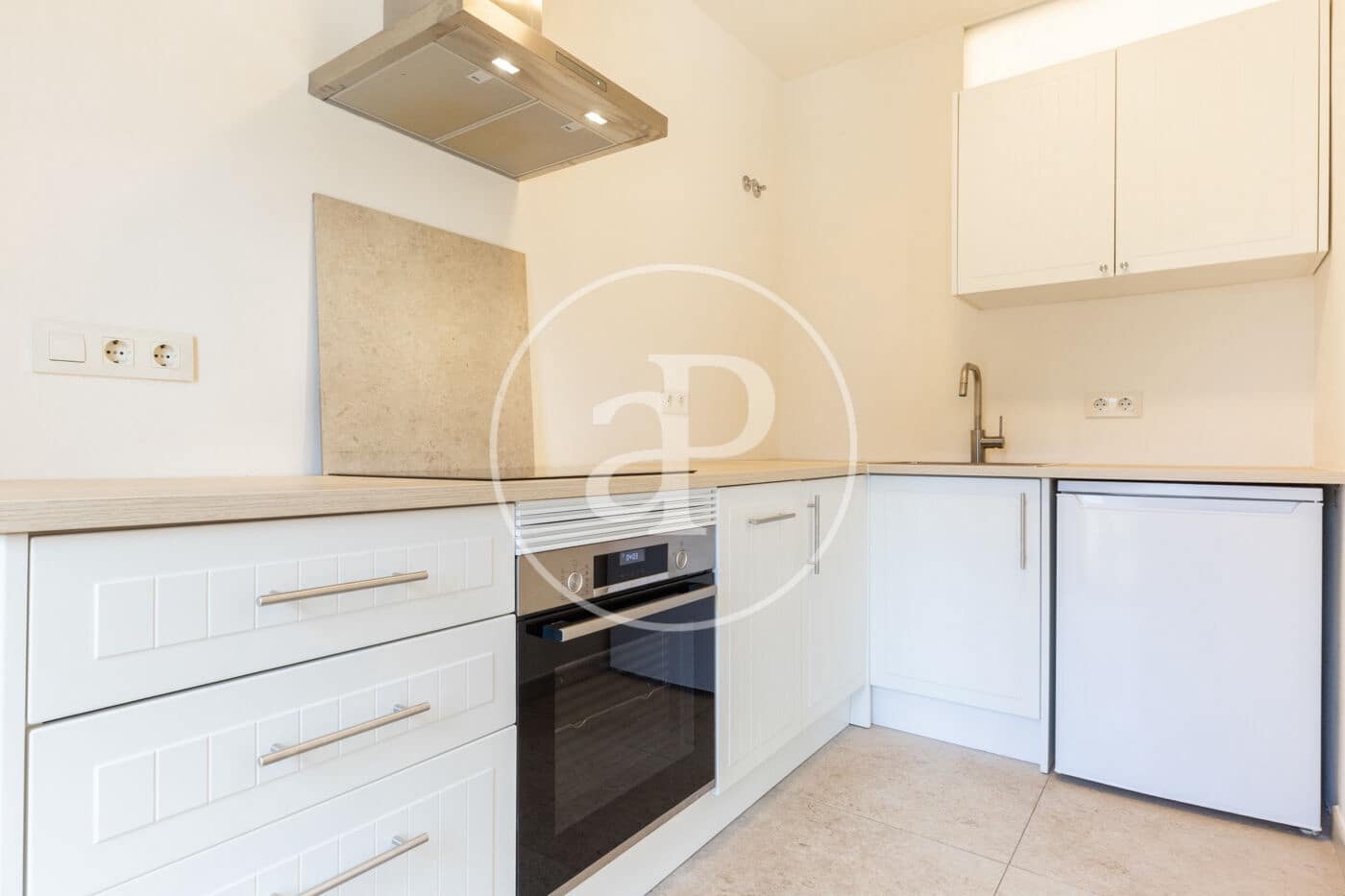 16 soveværelse Finca/Landehus til salg i Naquera med swimmingpool - € 3.650.000 (Ref: 8902361)