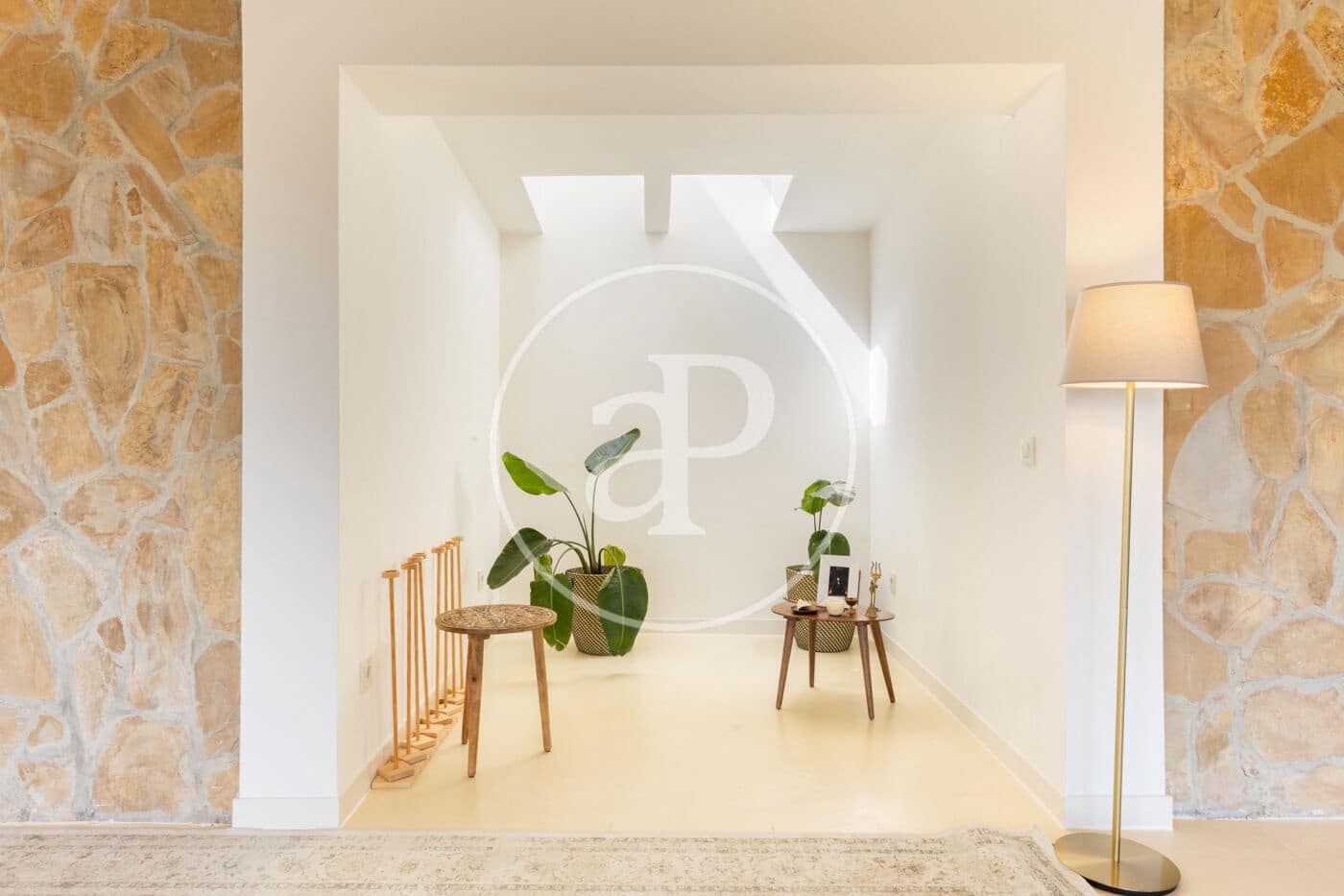 16 soveværelse Finca/Landehus til salg i Naquera med swimmingpool - € 3.650.000 (Ref: 8902361)