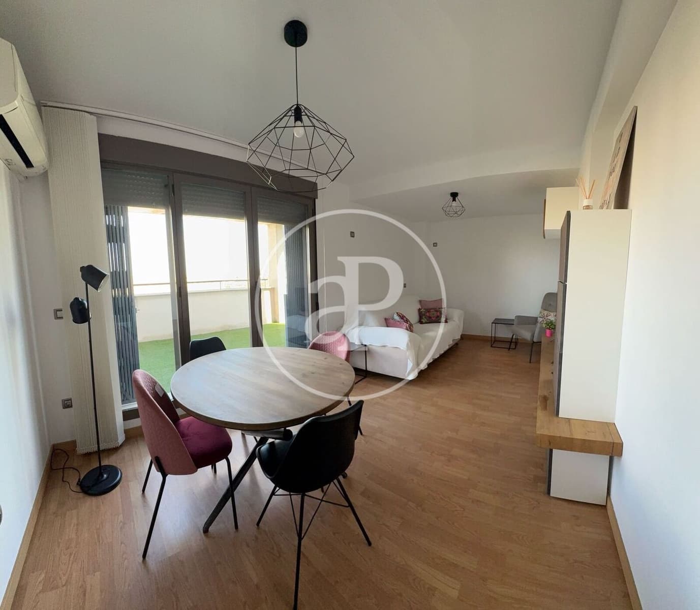 2 soveværelse Lejlighed til leje i Albal med swimmingpool - € 1.050 (Ref: 8902364)