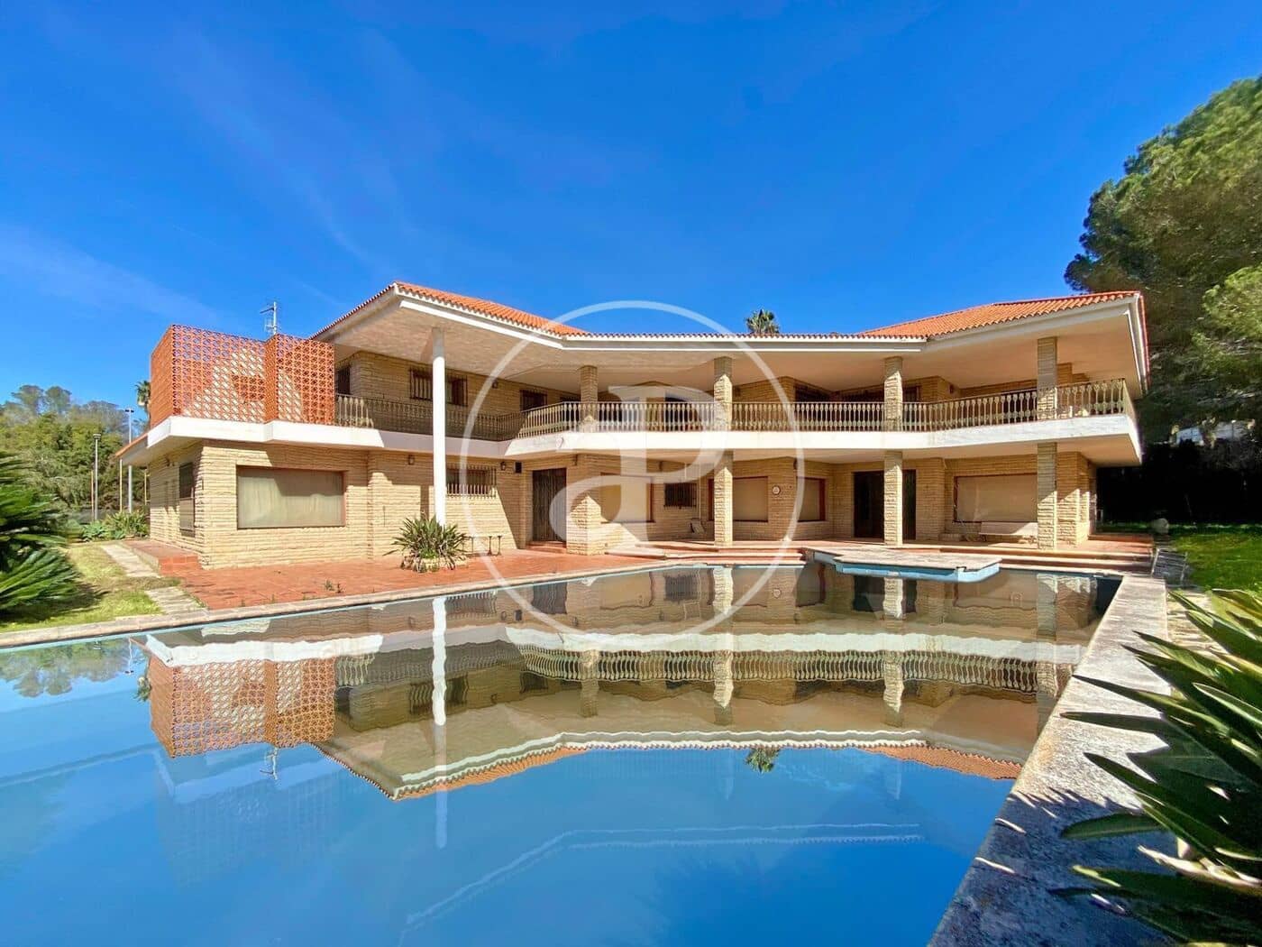 6 soveværelse Villa til salg i Gandia med swimmingpool - € 1.700.000 (Ref: 8905603)