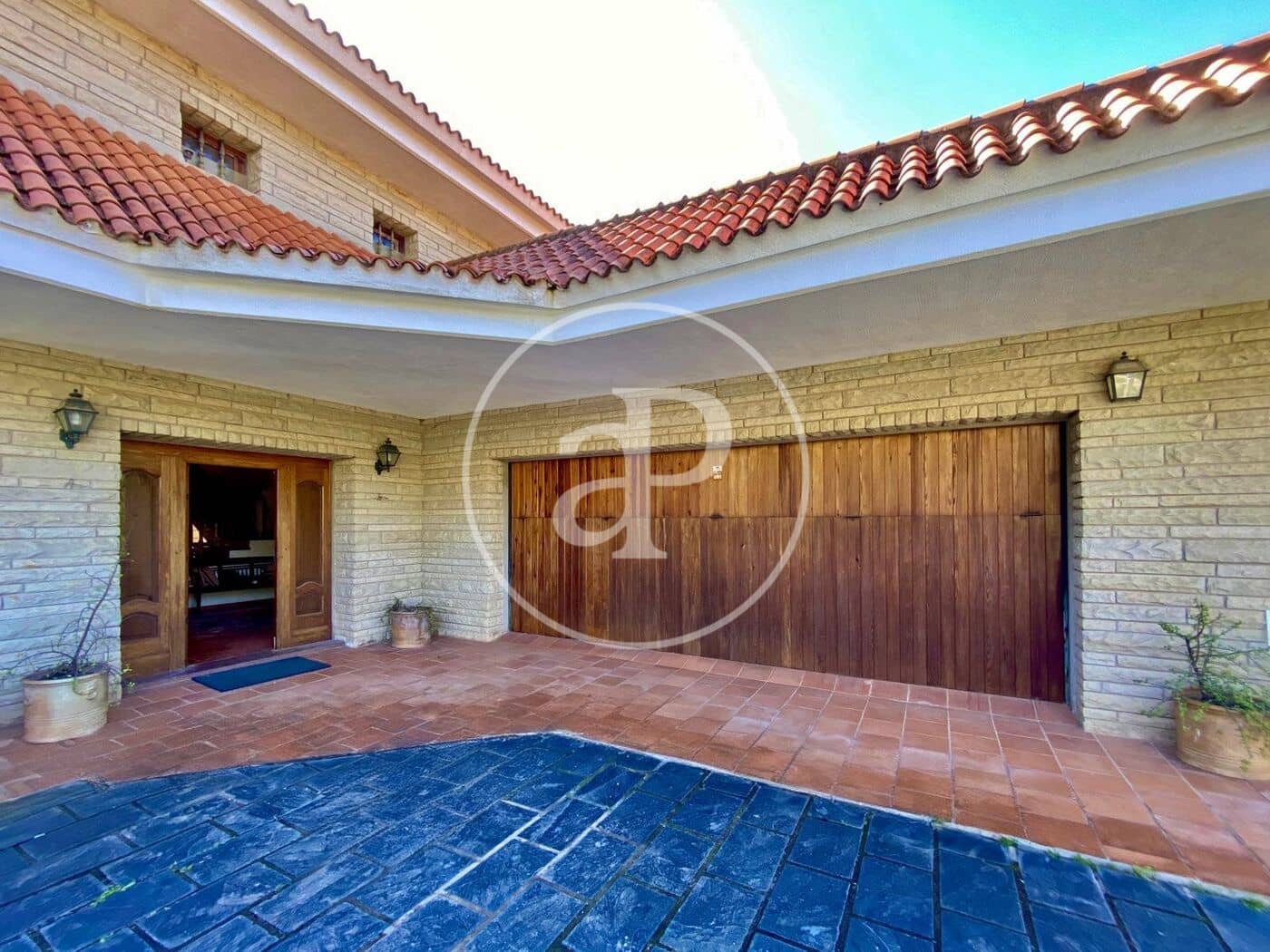 6 soveværelse Villa til salg i Gandia med swimmingpool - € 1.700.000 (Ref: 8905603)