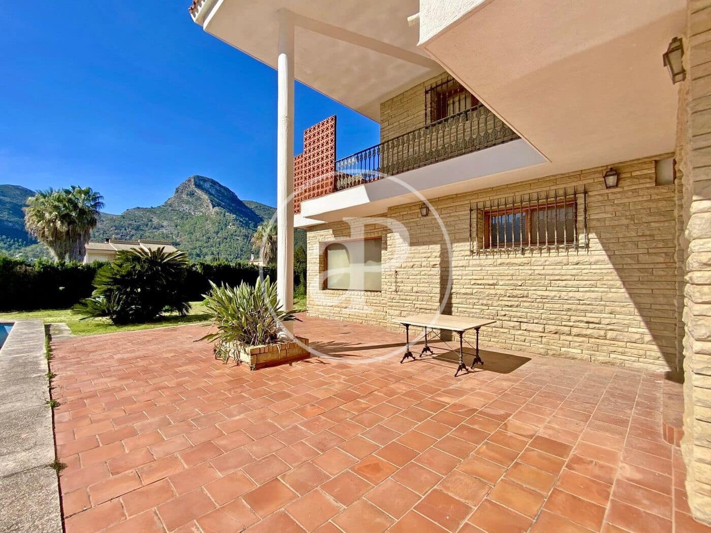 6 soveværelse Villa til salg i Gandia med swimmingpool - € 1.700.000 (Ref: 8905603)