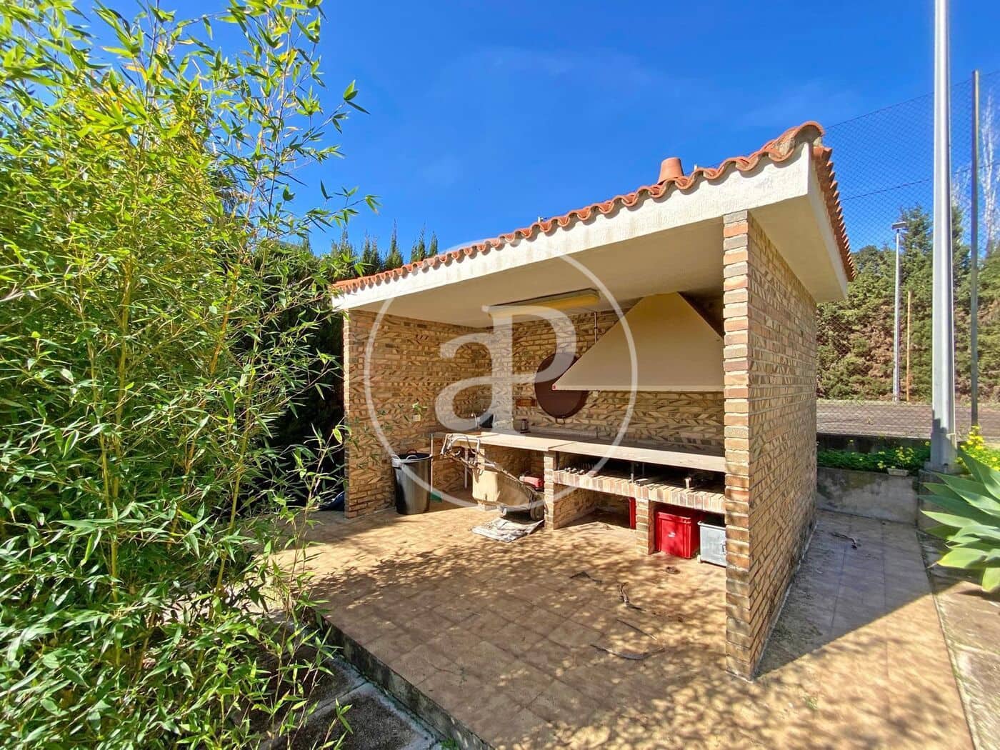 6 soveværelse Villa til salg i Gandia med swimmingpool - € 1.700.000 (Ref: 8905603)