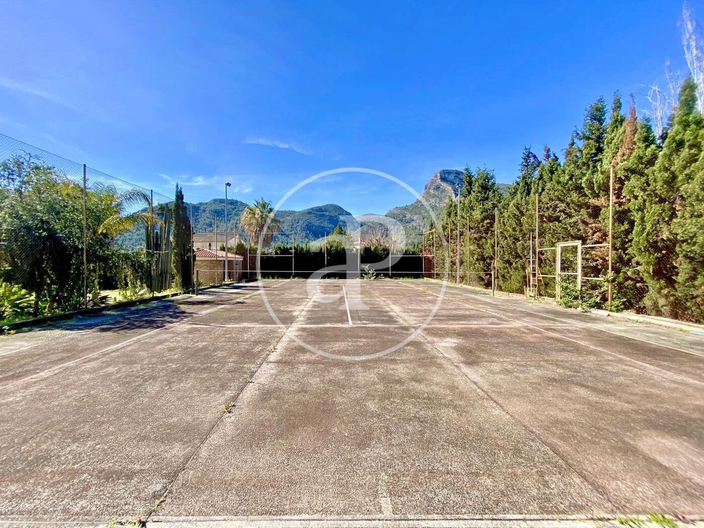 6 soveværelse Villa til salg i Gandia med swimmingpool - € 1.700.000 (Ref: 8905603)