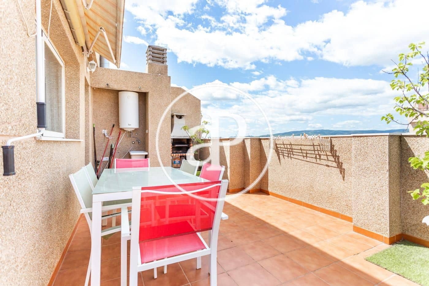 4 soveværelse Penthouse til salg i Montserrat - € 199.000 (Ref: 8907700)