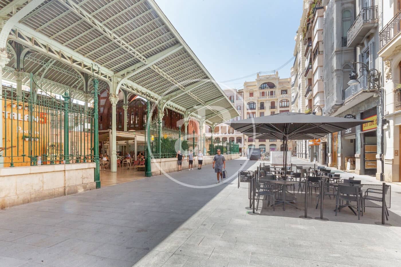 3 sypialnia Apartament do wynajęcia w Miasto Walencja - 3 200 € (Ref: 8907706)