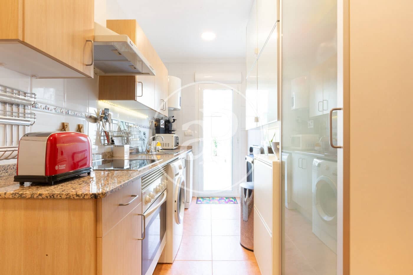 3 sovrum Lägenhet att hyra i Valencia stad - 1 900 € (Ref: 8911333)