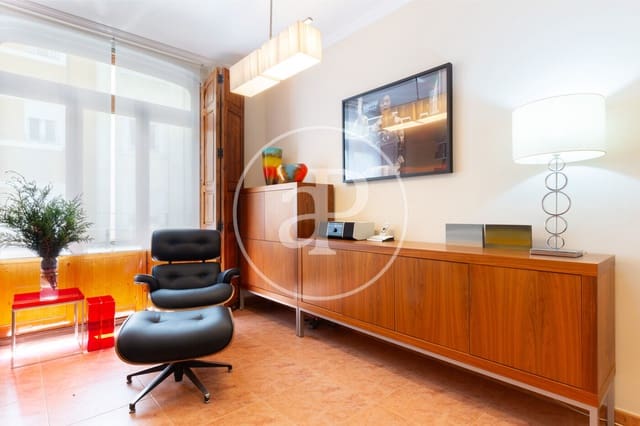 3 sovrum Lägenhet att hyra i Russafa, Valencia stad - 1 900 € (Ref: 8911333)