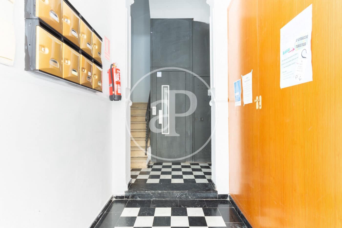 3 sovrum Lägenhet att hyra i Valencia stad - 1 900 € (Ref: 8911333)