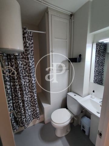 3 bedroom Apartment for rent in Benimaclet, Valencia city - € 1,300 (Ref: 8911339)