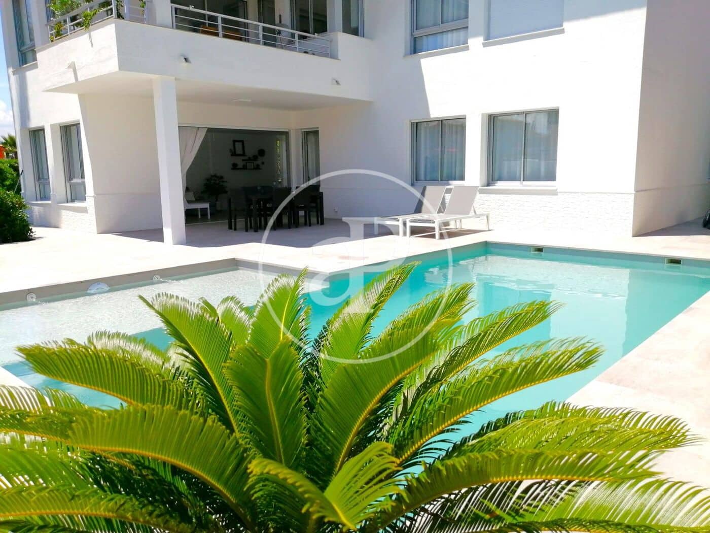 8 soveværelse Villa til salg i Cullera med swimmingpool - € 860.000 (Ref: 8913205)