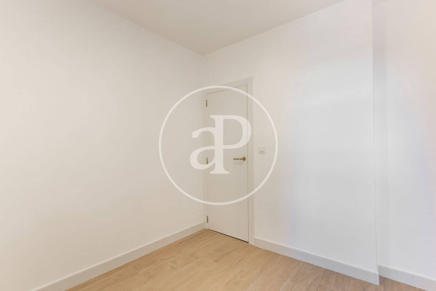 3 soveværelse Lejlighed til leje i Valencia by - € 1.700 (Ref: 8915544)