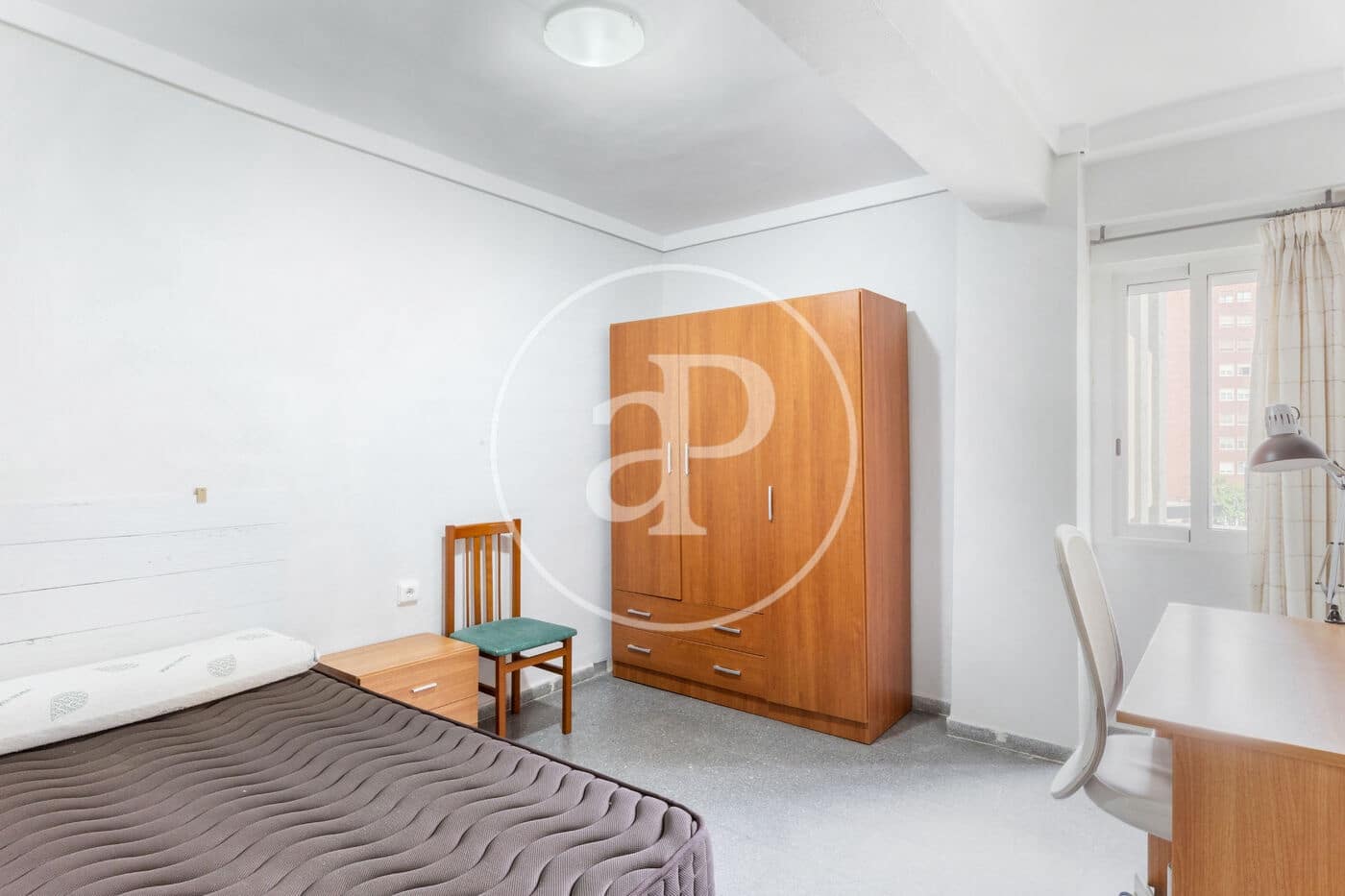 Apartamento de 3 habitaciones en València ciudad en alquiler - 1.450 € (Ref: 8924178)