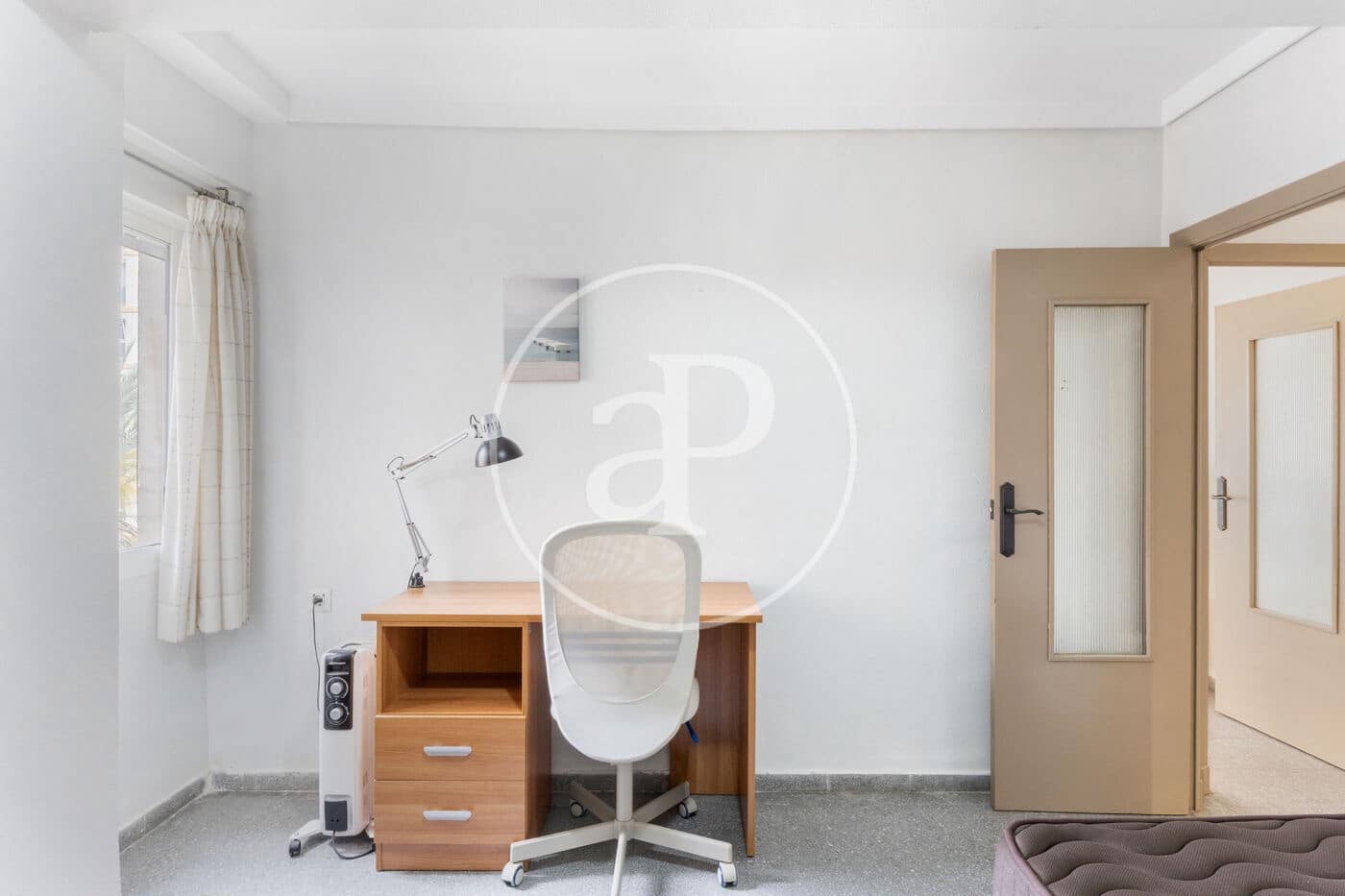 Apartamento de 3 habitaciones en València ciudad en alquiler - 1.450 € (Ref: 8924178)