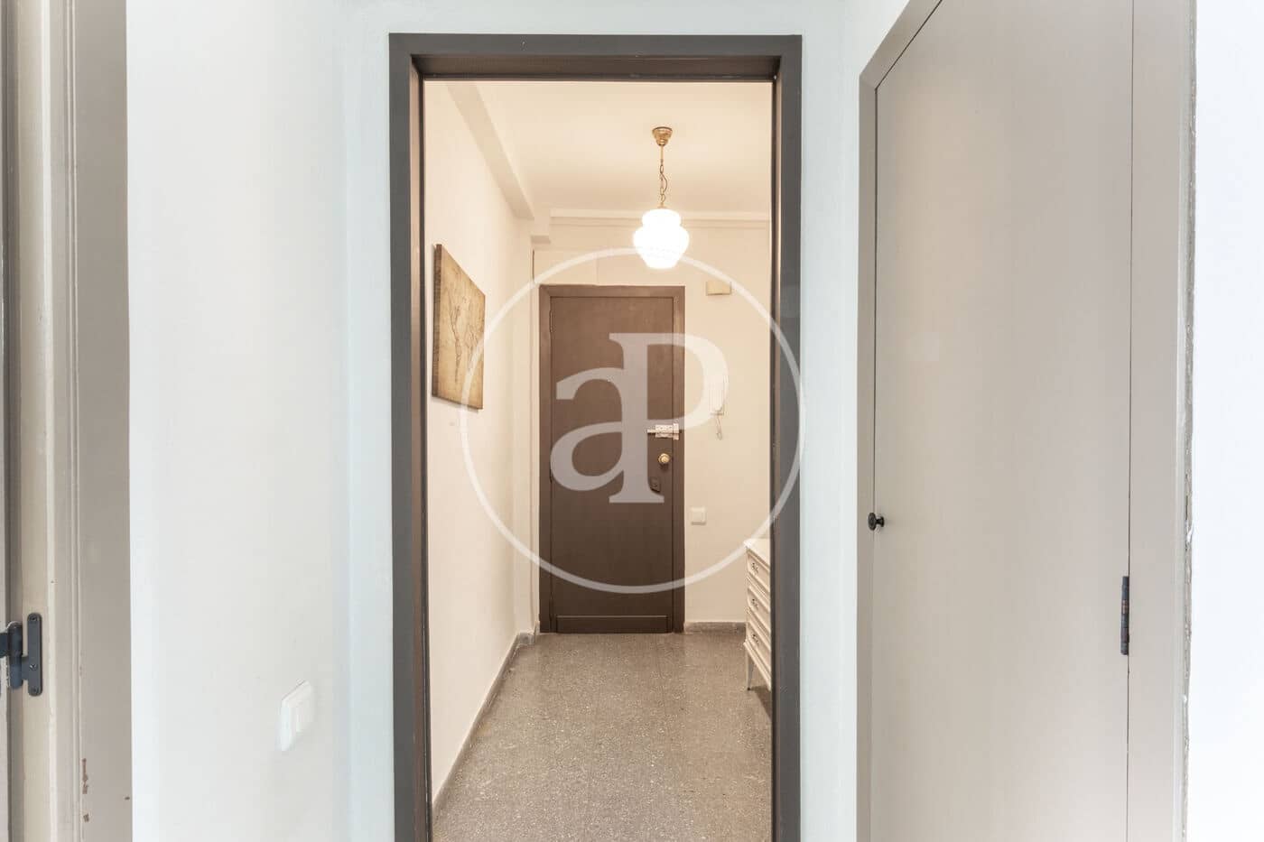 Apartamento de 3 habitaciones en València ciudad en alquiler - 1.450 € (Ref: 8924178)