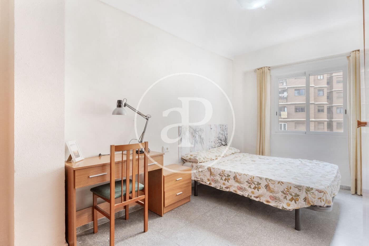 Apartamento de 3 habitaciones en València ciudad en alquiler - 1.450 € (Ref: 8924178)
