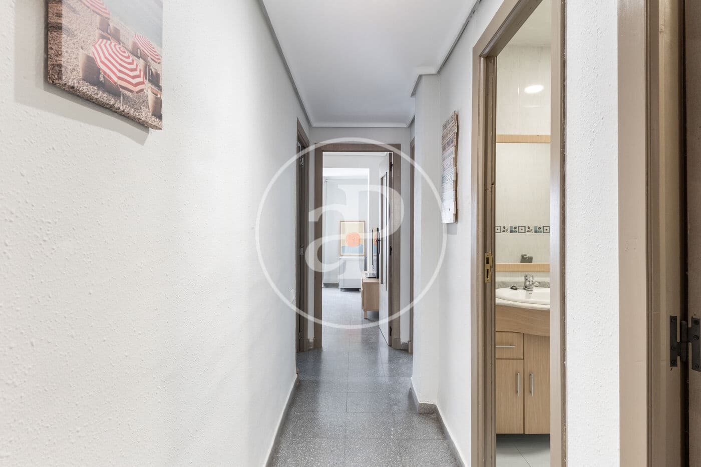 Apartamento de 3 habitaciones en València ciudad en alquiler - 1.450 € (Ref: 8924178)