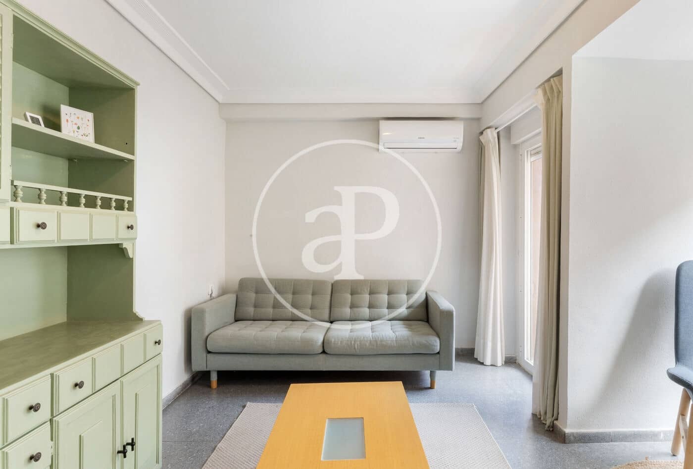 Apartamento de 3 habitaciones en València ciudad en alquiler - 1.450 € (Ref: 8924178)