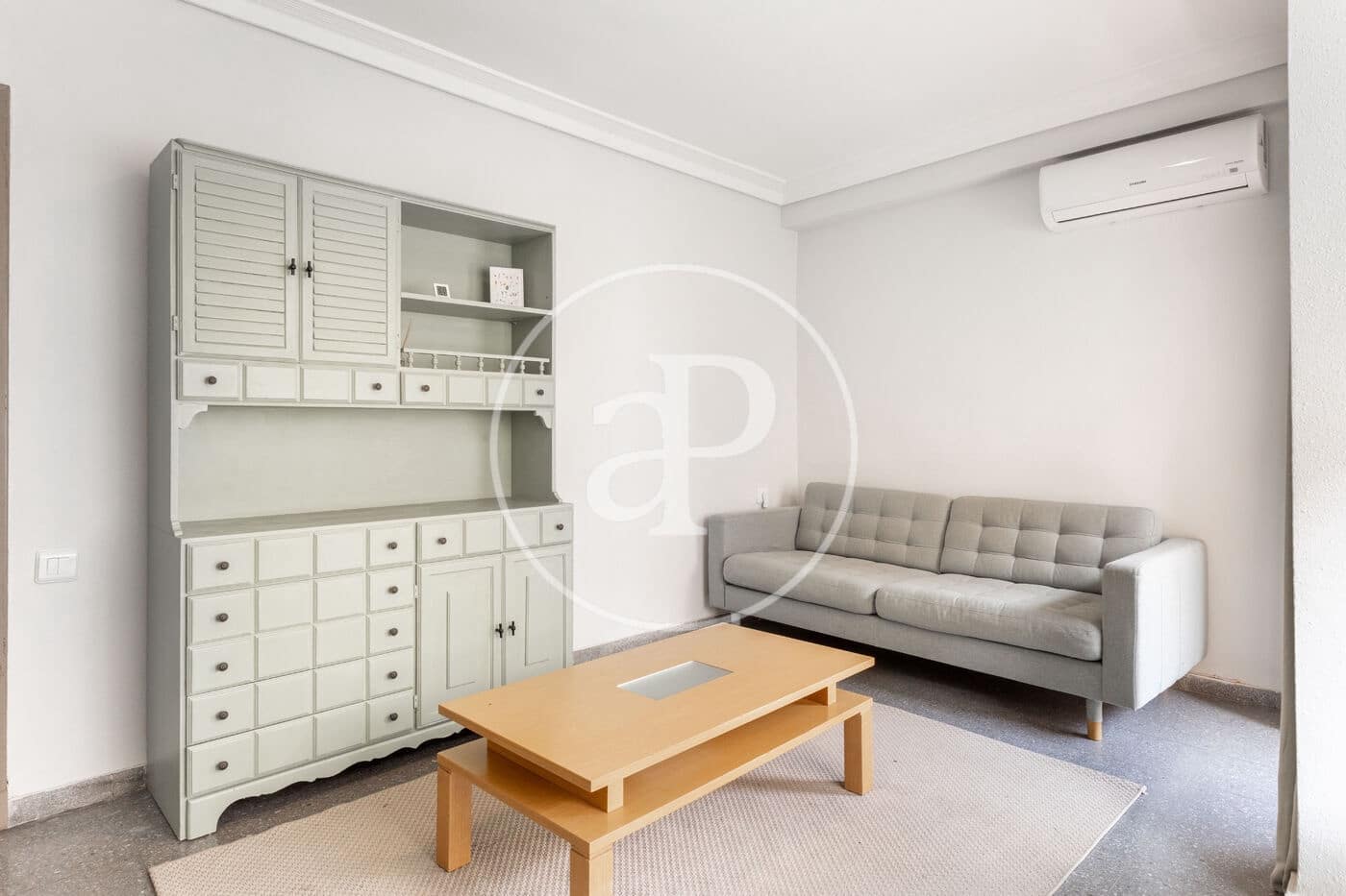 Apartamento de 3 habitaciones en València ciudad en alquiler - 1.450 € (Ref: 8924178)
