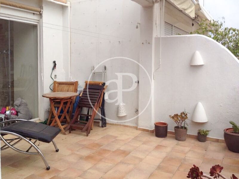 Penthouse de 3 chambres à louer à Valence ville - 2 300 € (Ref: 8926880)