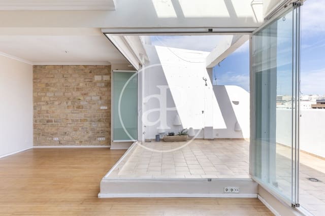 3 slaapkamer Penthouse te huur in Exposicio, Valencia stad - € 2.300 (Ref: 8926880)