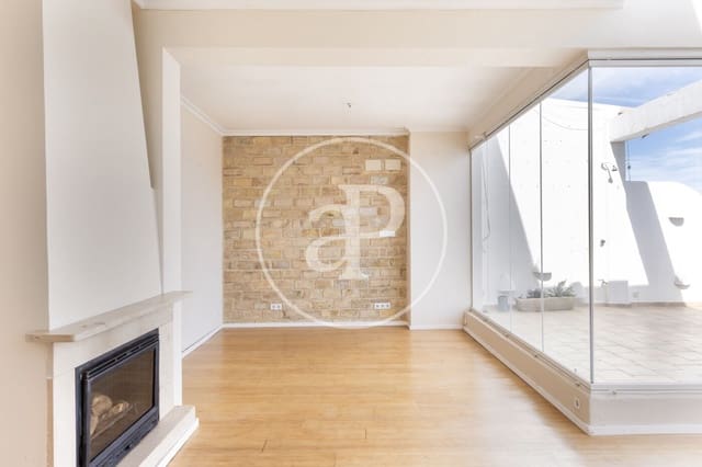 3 slaapkamer Penthouse te huur in Exposicio, Valencia stad - € 2.300 (Ref: 8926880)